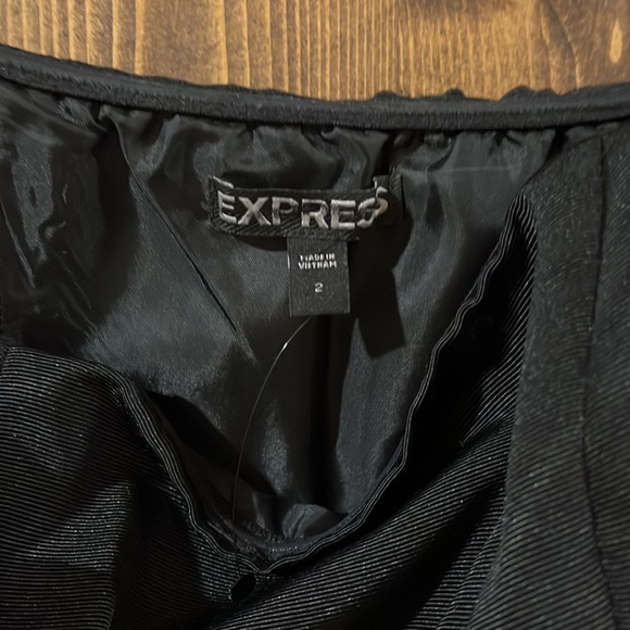 Express Strapless Dress - Picture 4 of 4